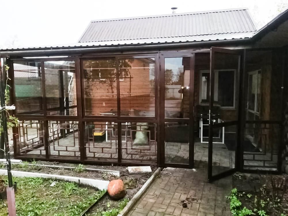 Алюминиевое остекление садовой веранды