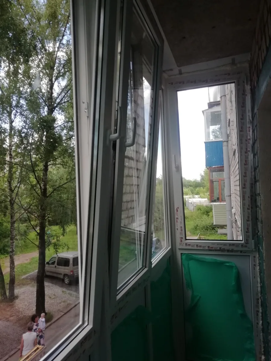 Тёплая лоджия до внутренней отделки